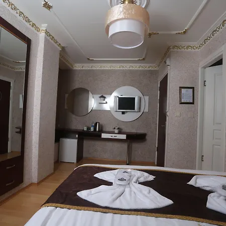 Hotell Letter 3*