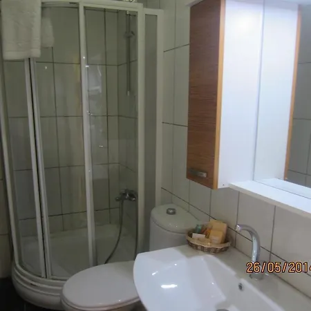 Ξενοδοχείο Letter 3*