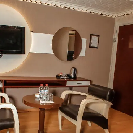 Hotel Letter 3*