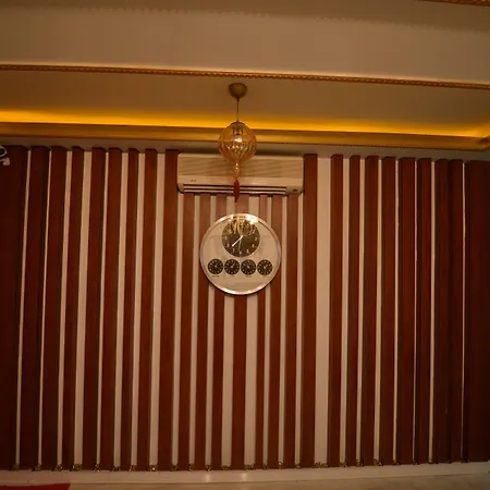 Letter Ξενοδοχείο