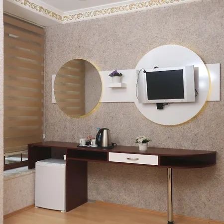 Letter Ξενοδοχείο 3*