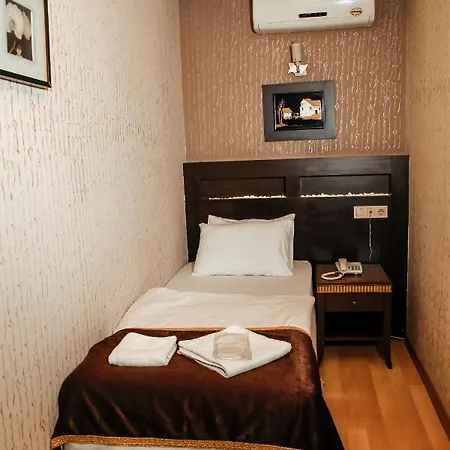 Letter Hotel Estambul