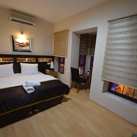 Letter Hotel Estambul